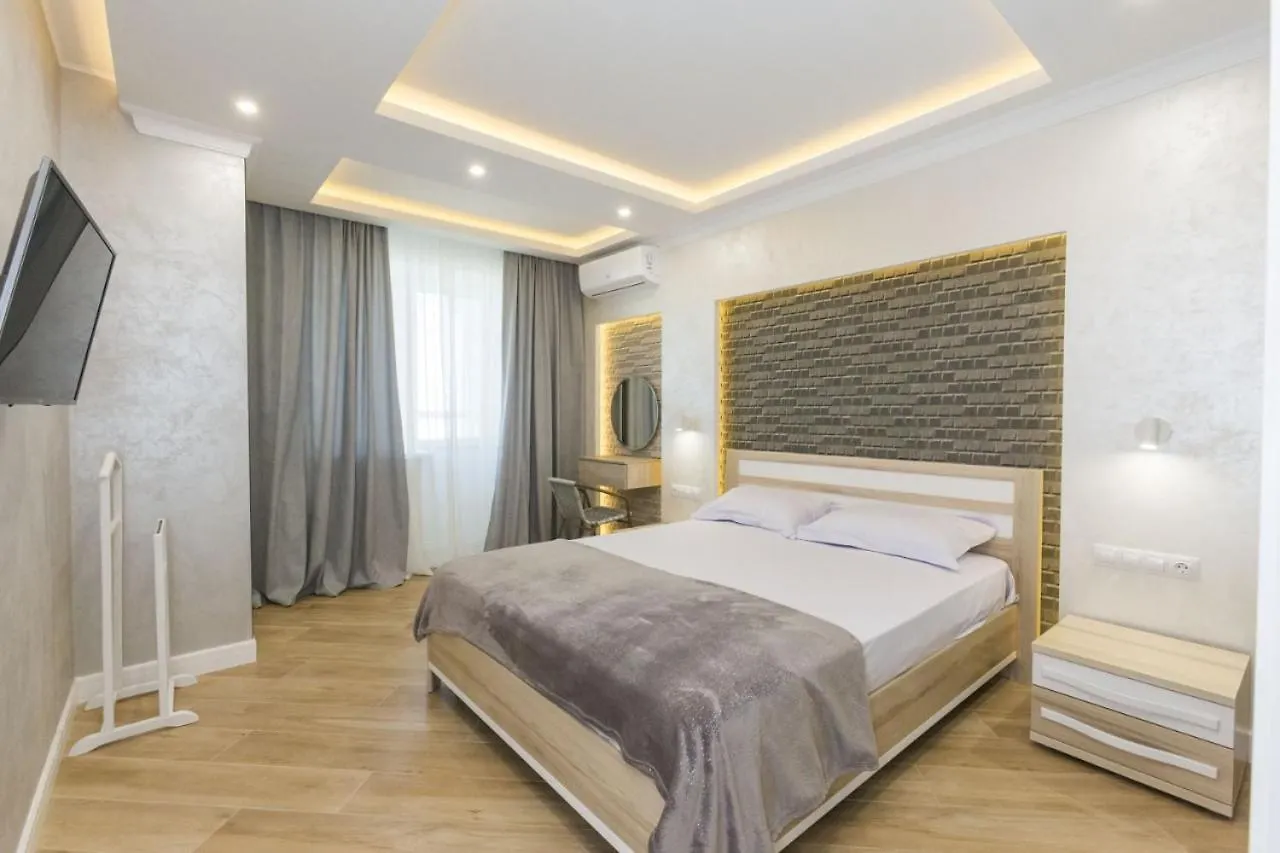 Luxary Apartment Skrypnyka Kijów