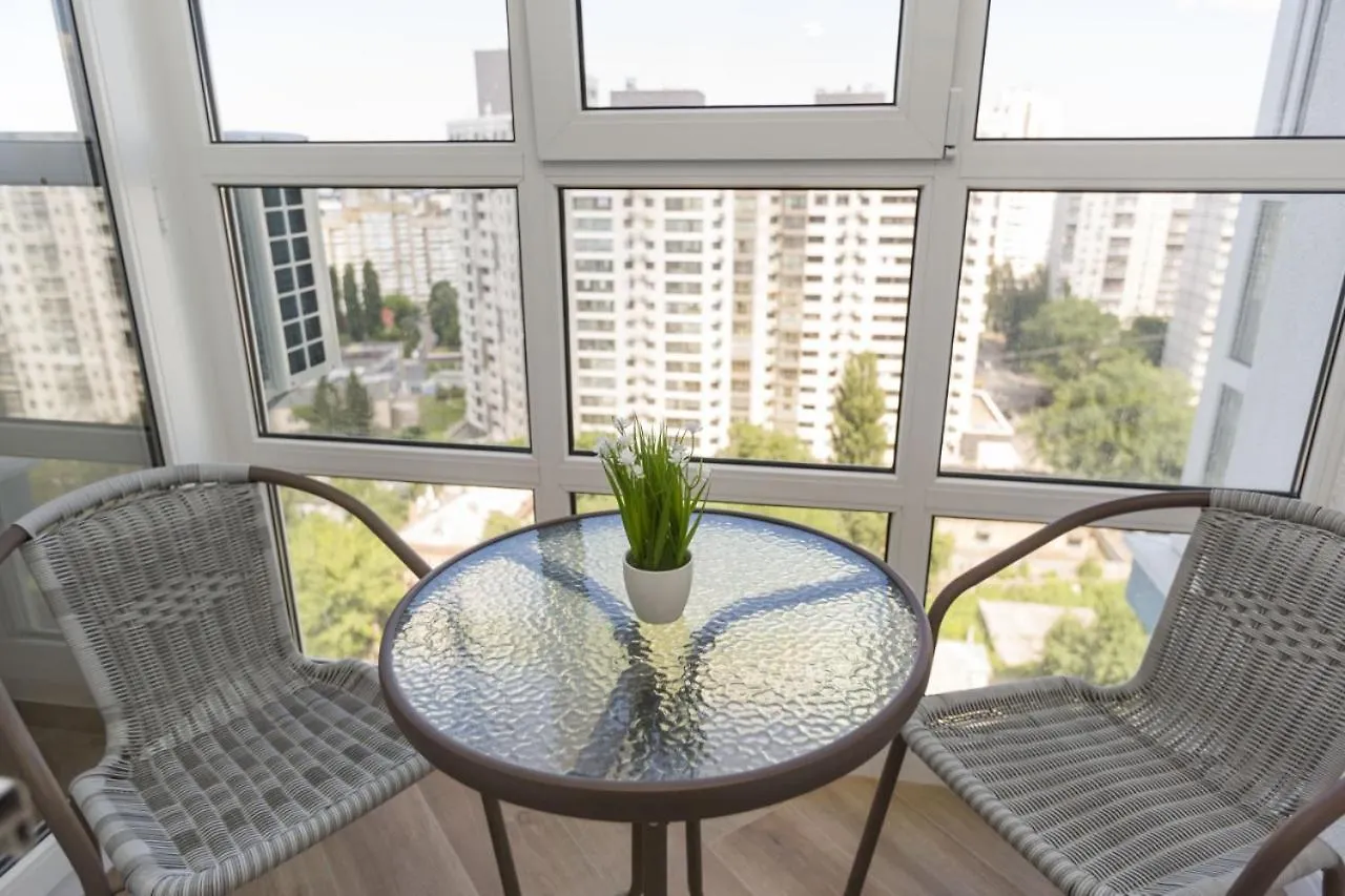 Luxary Apartment Skrypnyka Kiev