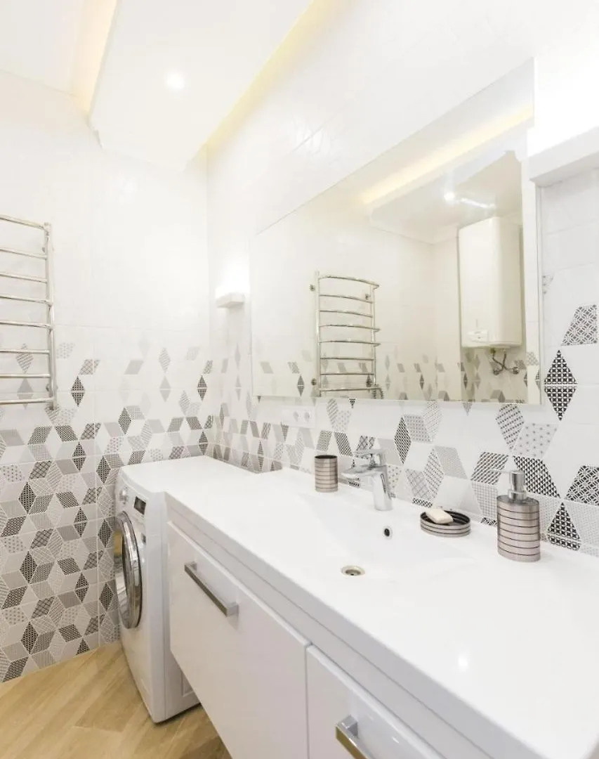 Luxary Apartment Skrypnyka Kiev